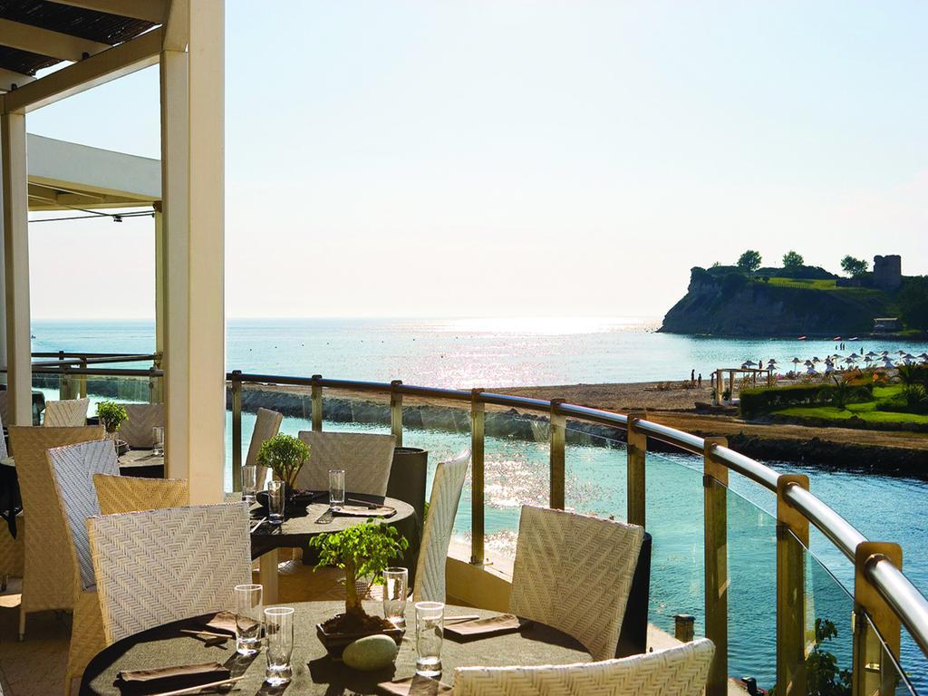 Mira Forest Residences Sani  Екстер'єр фото